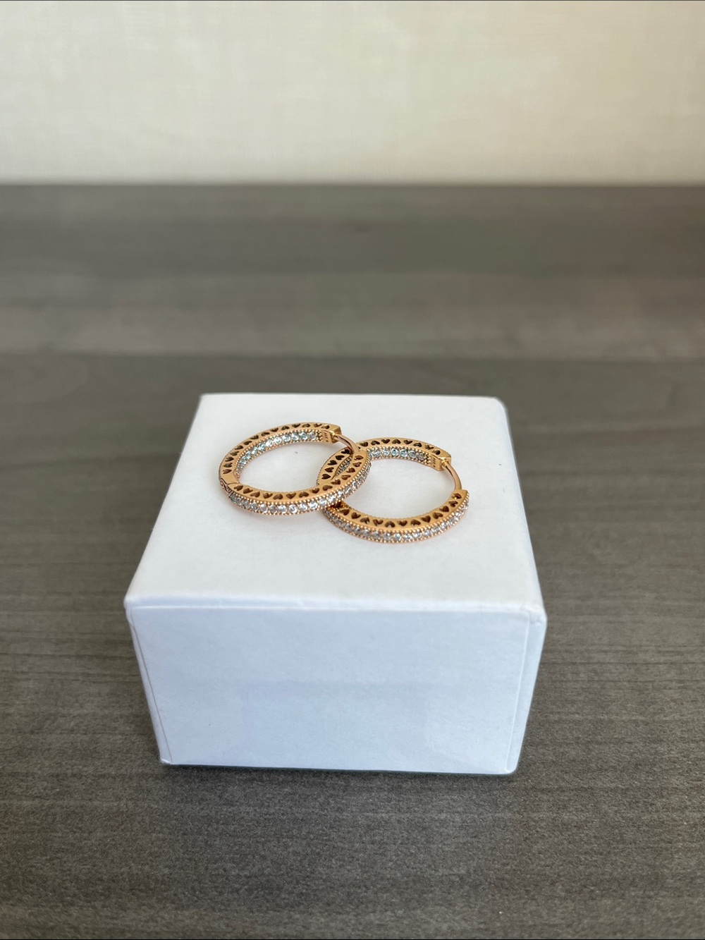 PANDORA HEARTS OF PANDORA HOOP EARRINGS